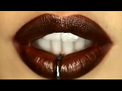 Play MP4 - Big tits Latina video chats you while you're at work&excl; Naughty America