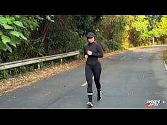 Play MP4 - Met A Stranger On A Morning Run And Fucked Her