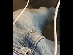 Play MP4 - You should be under my desk