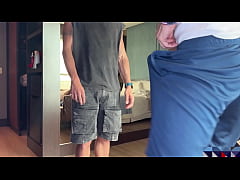 Play MP4 - El franc&eacute;s del hotel ten&iacute;a la verga gigante y me hizo gemir como perra&excl;