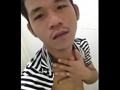 Play MP4 - gay khoe hàng