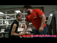 Play MP4 - Giant Bodybuilders amazing alpha males