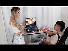 Play MP4 - I'm going to fix a hot and horny girl's computer&comma; she ends up riding my cock and her husband's part 1 - ESTEBAN GAMBOA