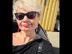 Play MP4 - Coucou mes loulous passer un bon dimanche bisous ou vous voulez