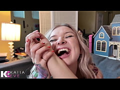 Play MP4 - Vampire Biting & Draining Glamored & Helpless Sydney