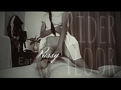 Play MP4 - Eating Pussy