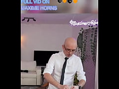 Play MP4 - que Davy s&rsquo;affaire en cuisine&comma; nous&comma; Maxime horns et Noochka2 &comma; faisons monter la tension en coulisses&period;&period;&period; Il &period;&period;&period;