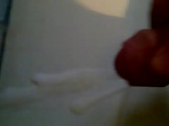 Play MP4 - eyaculando