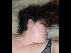 Play MP4 - Vu que personne ne s abonne ne parle ne demande des lives je m amuse seule &period;&period;&period;