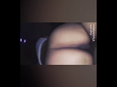 Play MP4 - Light skin can ride