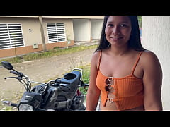 Play MP4 - vecino ayudame a arreglar mi moto y te pago bien