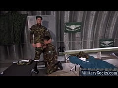 Play MP4 - Servicing my Commander-MilitaryCocks