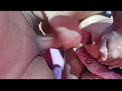 Play MP4 - Casada engasgando no pau do fixo