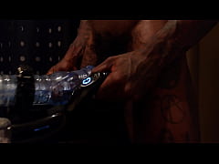 Play MP4 - Hallelujah Johnson with Universal Launch and Fleshlight