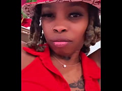 Play MP4 - Everything looks sexy in red &num;fypviraltwitter &num;Buddhabang&num;watta &num;FreakyFridayMood &num;Houstonphotographers &num;HoustonHottie &period;&period;&period;