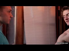 Play MP4 - Honeymoon dumped - Elye Black&comma; Alex Grand