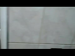 Play MP4 - Meio -irm&atilde;os obrigada sua irm&atilde; fazer chupeta chuveiro escondido dos seus pais facefank