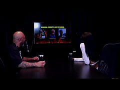 Play MP4 - Morena safada faz um stripper&comma; mostrando seus peitos e a buceta ap&oacute;s responder em quem mama&comma; senta ou passa - Leticia Braga &lpar;WATCH ON&colon; SHEER&sol;RED&rpar;