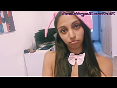 Play MP4 - De Regalo De Pascuas Se llevo El Co&ntilde;o Lleno De Leche - Conejita Culona