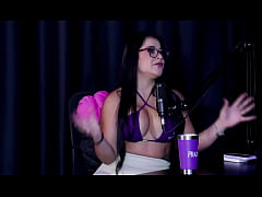 Play MP4 - Fez ensaios com amarra&ccedil;&otilde;es&comma; chorou at&eacute; a bunda sangrar&comma; fez suruba com 5&comma; fugiu de alguns paus e gosta de podolatria - Alice Monteiro &lpar;SHEER&sol;RED&rpar;