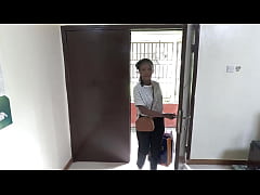 Play MP4 - Underwear try out leads to Louis eating Flowers pussy