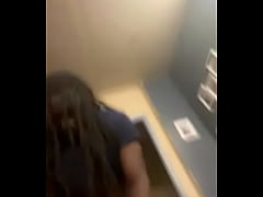 Play MP4 - The littyman starburst show - Litty Bust A Quick Nut In Star