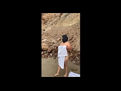 Play MP4 - How nice - chubby Mexican girl strips naked on the beach