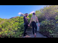 Play MP4 - Safada Garganta profunda Boquete em P&uacute;blico para um estranho&excl;