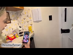 Play MP4 - Casada hotwife acabou dando para o eletrecista BIG DOTADO em forma de pagamento e o corno do marido assistiu tudo