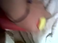 Play MP4 - Colombiana Margaret se penetra con un vaso