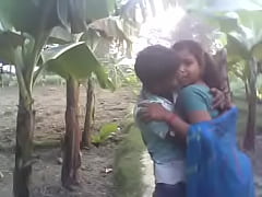 Play MP4 - kising boy