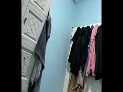 Play MP4 - Ngentot istri teman hijab sampai crot&comma; memeknya becek