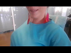 Play MP4 - Hello les coquins&comma;Apr&egrave;s le sport je vous rejoint en cam pour des moments bien&period;&period;&period;