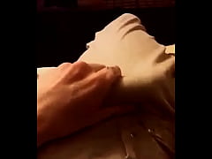 Play MP4 - What's Hiding In My Pants