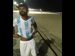 Play MP4 - Sai na rua que te pego