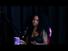 Play MP4 - Entrou na putaria ap&oacute;s ficar desempregada&comma; foi fodida por uma ator&comma; gosta de transar na rua&comma; n&atilde;o consegue gozar com homem e pra dar o cu&period;&period;&period; - Sara Ventur &lpar;SHEER&sol;RED&rpar;