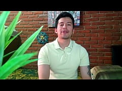 Play MP4 - Le pague a un musculoso vergon para que me quitara la virginidad  &lpar;Relato sexual&rpar;