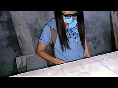 Play MP4 - Meet our new hired construction worker&comma; kantot sarado sa trabahador