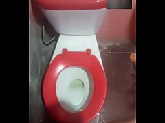 Play MP4 - Chavo arrecho se pajea  por videochat