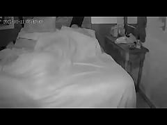 Play MP4 - BBB 21 &period; Primeiro sexo da rabuda com o famoso no edredom que ficou todo gozado