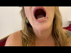 Play MP4 - swallow gummy bears vore fetish