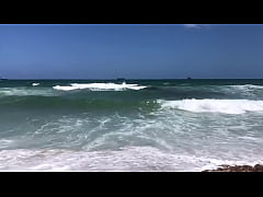 Play MP4 - ANGRY OCEAN