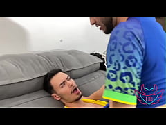 Play MP4 - BRANQUELO SAFADO GEMENDO MUITO NA PICA