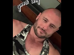 Play MP4 - - &num;175