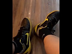 Play MP4 - Tenis ficando suad&atilde;o na academia pros slave