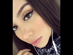 Play MP4 - &iquest;Crees que soy linda&quest;