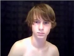 Play MP4 - Boy strokes dick on the toilet