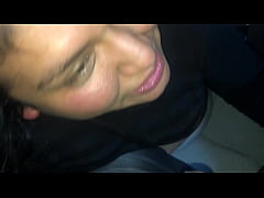 Play MP4 - Madre soltera me chupa la pinga en un taxi paseando por las calles de Lima&period;