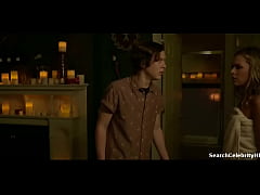 Play MP4 - Natalie Hall in 2016