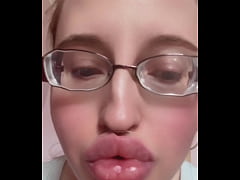 Play MP4 - You stare at me